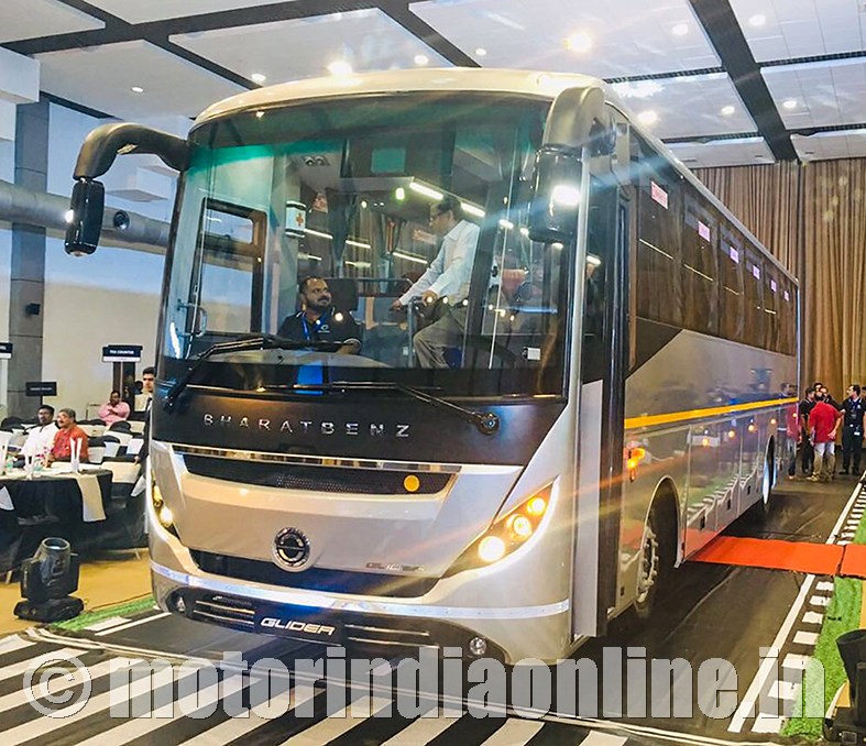 Autobahn Launches Bharatbenz 16 Tonne Luxury Coach Glider