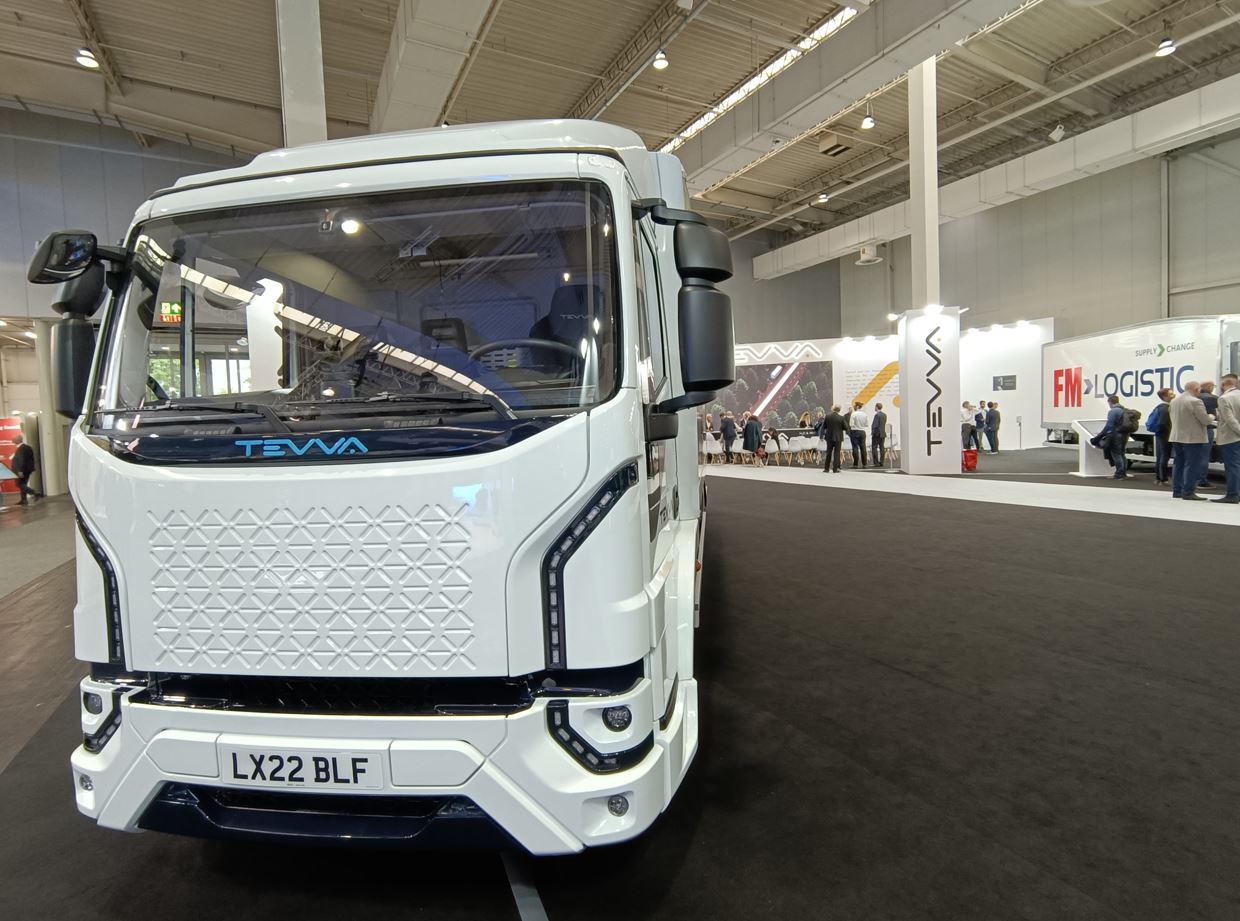 Tevva Unveils Tonne Hydrogen Electric Truck Announces Strategy For