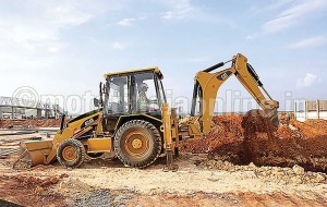 Caterpillar-424B-Backhoe-Loader-pic